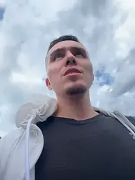 adam-rivera — Stripchat recorded stream image, 24.05.2026 20:20