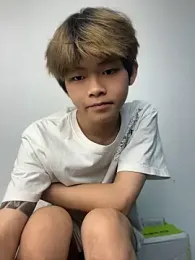 XBD-1 — Stripchat recorded stream image, 24.05.2026 21:40