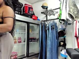 mareiabold — Camsoda recorded stream image, 25.05.2026 16:20