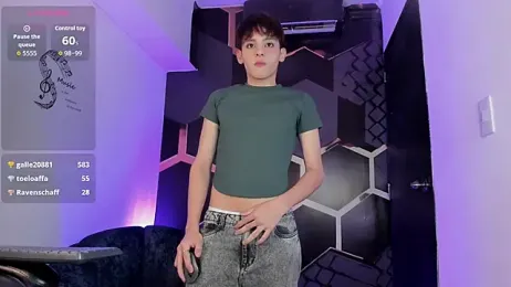 MathiasGreen_ — Stripchat recorded stream image, 25.05.2026 19:00
