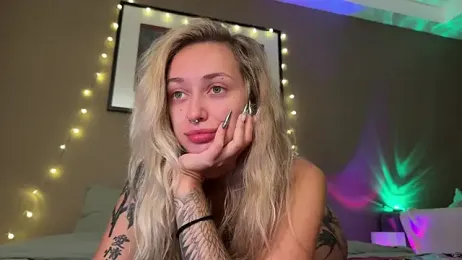_Kiss_me_hard_ — Stripchat recorded stream image, 27.05.2026 15:40