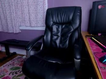 aynmarie — Chaturbate recorded stream image, 27.05.2026 23:50