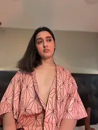 MiahWindsor — Stripchat recorded stream image, 28.05.2026 00:00