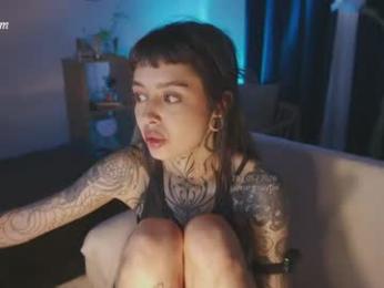 janne_maybe — Chaturbate recorded stream image, 28.05.2026 14:30
