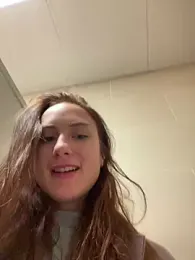 Dina_Tease — Stripchat recorded stream image, 10.03.2025 09:10