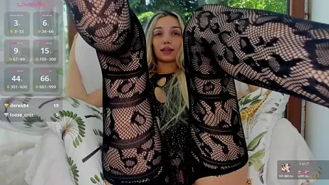 Sassy_Teen — Stripchat recorded stream image, 30.05.2026 07:40