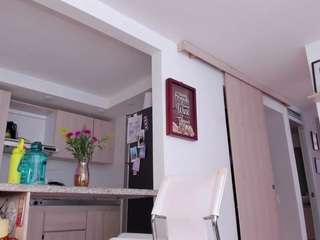 karlyee — Camsoda recorded stream image, 30.05.2026 19:00