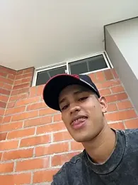 HarryGaze — Stripchat recorded stream image, 01.06.2026 14:00