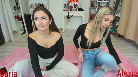 dariadoll — Stripchat recorded stream screenshot (10 Mar 2025)