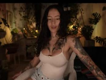 effylowell_ — Chaturbate recorded stream image, 02.06.2026 01:20