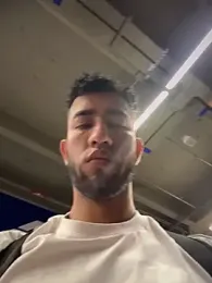 liam_bronw — Stripchat recorded stream image, 02.06.2026 15:50
