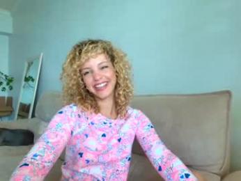 theislandgirl — Chaturbate recorded stream screenshot (10 Mar 2025)