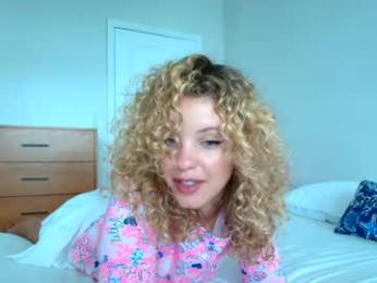 theislandgirl — Chaturbate recorded stream screenshot (10 Mar 2025)