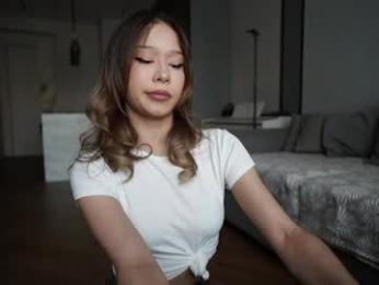 aya__hitakayama — Chaturbate recorded stream image, 03.06.2026 00:30