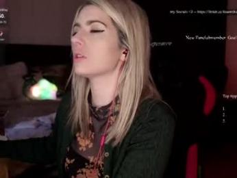 kimilee22 — Chaturbate recorded stream image, 04.06.2026 14:30
