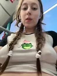 FroggyAnna — Stripchat recorded stream image, 05.06.2026 16:30
