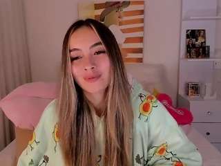 lindadelavega — Camsoda recorded stream image, 09.06.2026 01:50