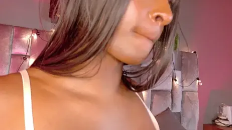 nahomi_campbell — Stripchat recorded stream image, 09.06.2026 23:40