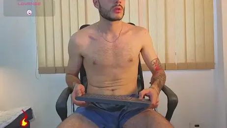 Rafael_Mendezz — Stripchat recorded stream image, 09.06.2026 20:50