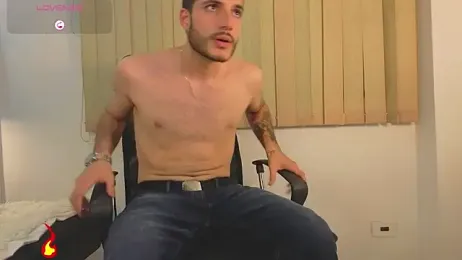 Rafael_Mendezz — Stripchat recorded stream image, 09.06.2026 20:50