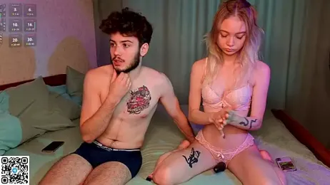 XoXoDuo_ — Stripchat recorded stream image, 10.06.2026 11:10