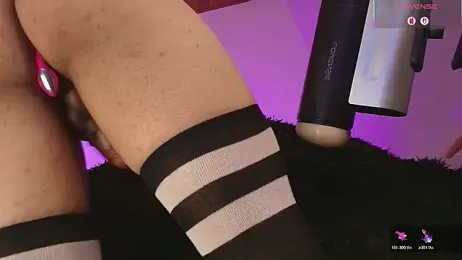 charlotte_cruzx — Stripchat recorded stream image, 13.06.2026 08:20