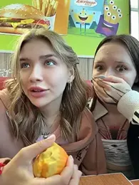FlashTitsRoyal — Stripchat recorded stream image, 14.06.2026 10:00