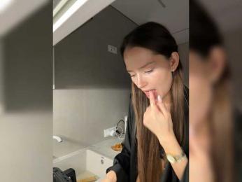 whiteTEA — Bongacams recorded stream image, 18.06.2026 15:20