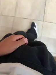 liam_bronw — Stripchat recorded stream image, 18.06.2026 20:20