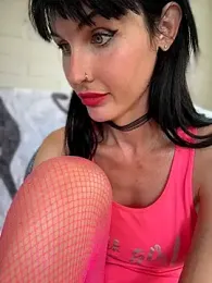 Kamila151 — Stripchat recorded stream image, 19.06.2026 07:20