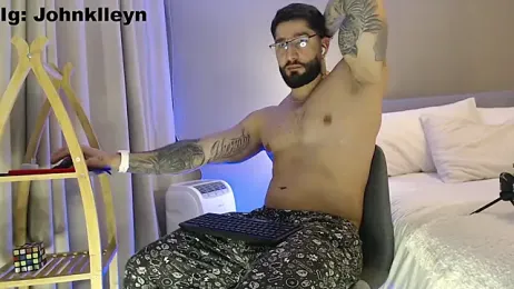 jonhklleyn — Stripchat recorded stream image, 19.06.2026 20:20