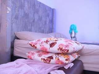lara-giraldo — Camsoda recorded stream image, 11.03.2025 03:50