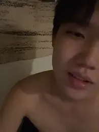 zcdda — Stripchat recorded stream image, 22.06.2026 08:20