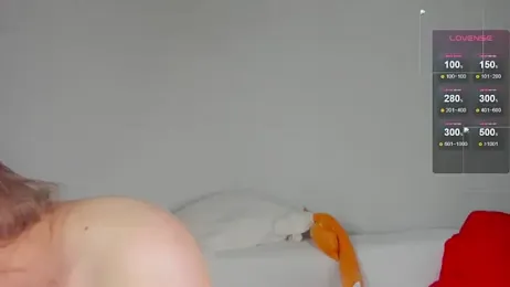 May_Flower — Stripchat recorded stream image, 25.06.2026 11:20