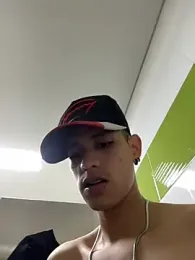 HarryGaze — Stripchat recorded stream image, 25.06.2026 21:00