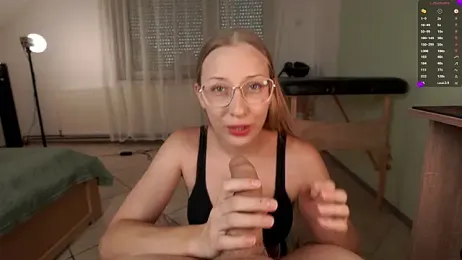 foxeslovefoxes — Stripchat recorded stream image, 27.06.2026 11:30