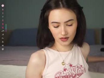 chee_cha — Chaturbate recorded stream image, 30.06.2026 00:00