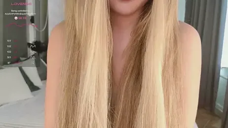 milaa_sun — Stripchat recorded stream image, 30.06.2026 06:10