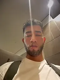liam_bronw — Stripchat recorded stream image, 30.06.2026 20:50