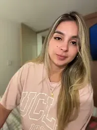 oriana_zoeee — Stripchat recorded stream image, 03.07.2026 00:20