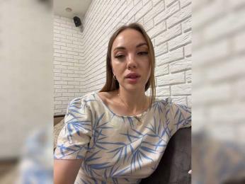 KitFox — Bongacams recorded stream image, 04.07.2026 09:40