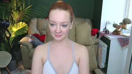 Radiants_two — Stripchat recorded stream image, 06.07.2026 16:20