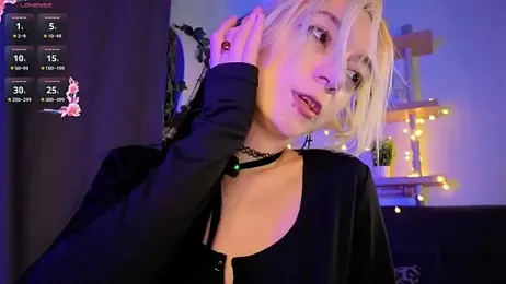 TristaRoht — Stripchat recorded stream image, 08.07.2026 15:50