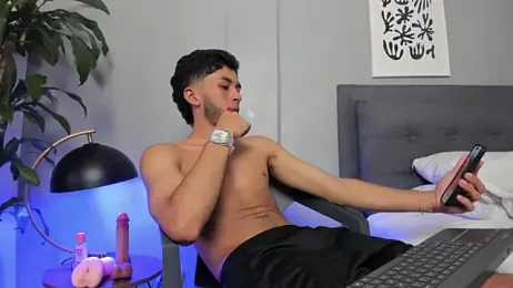 Tylerffoxx — Stripchat recorded stream image, 08.07.2026 23:00