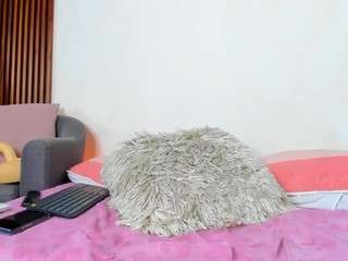 alejamoore — Camsoda recorded stream image, 09.07.2026 09:20