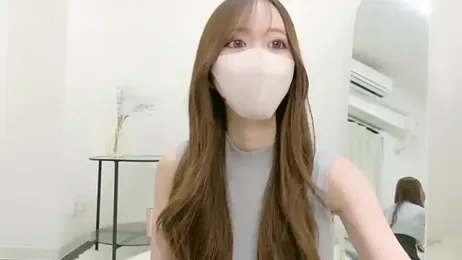 salachan_v — Stripchat recorded stream image, 10.07.2026 15:10