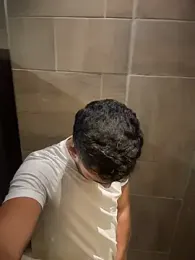 liam_bronw — Stripchat recorded stream image, 10.07.2026 19:30