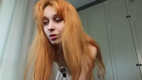 tgirlfoxy — Stripchat recorded stream image, 12.07.2026 06:00