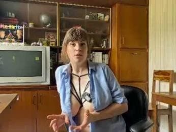 claire_moulin — Chaturbate recorded stream image, 13.07.2026 11:20