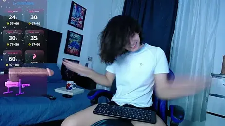 andyboy- — Stripchat recorded stream image, 16.07.2026 22:40